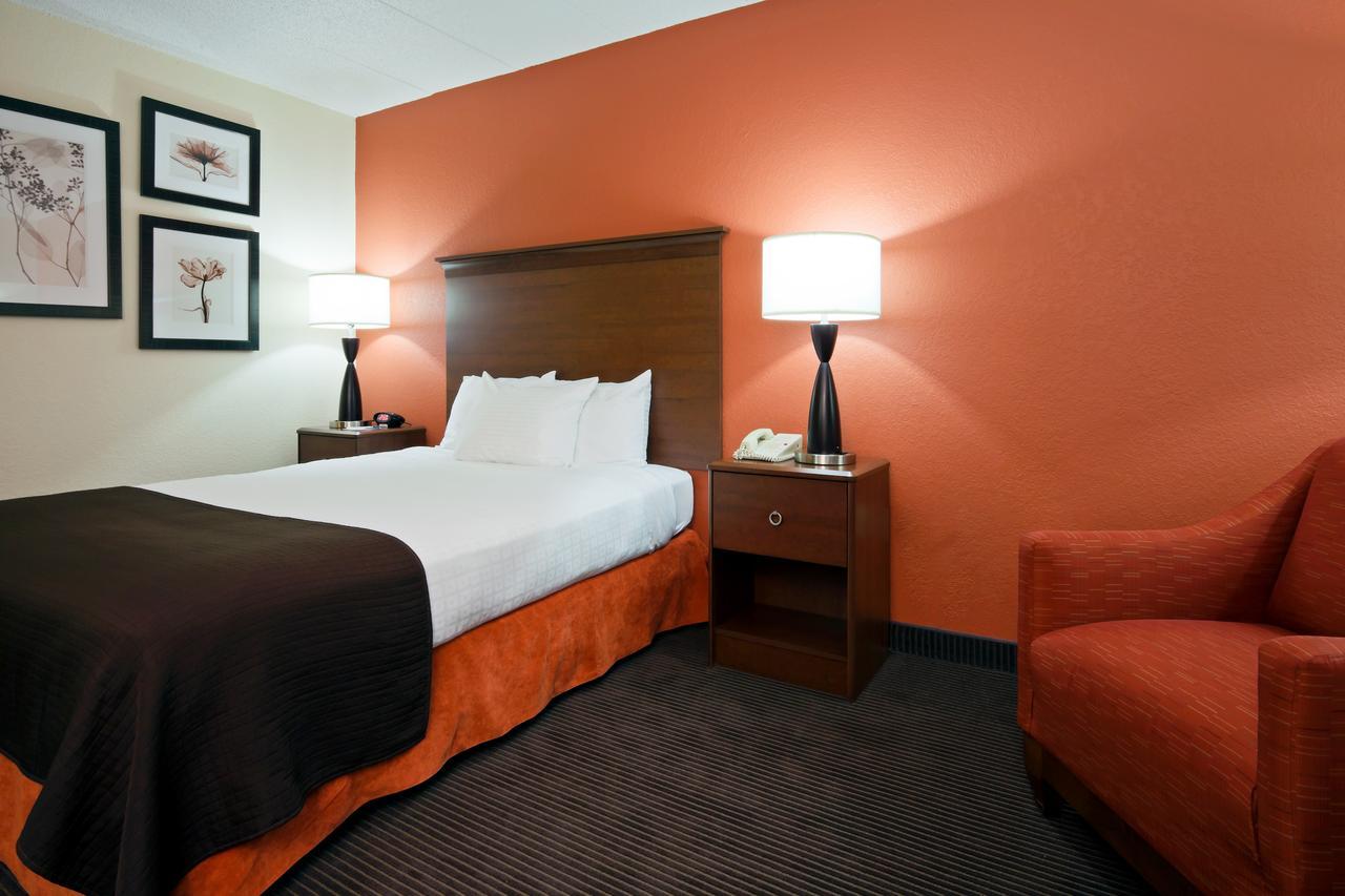 Comfort Inn & Suites New Lisbon Esterno foto